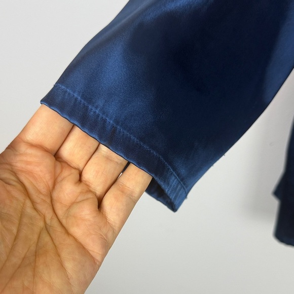 Linea Domani Blue Satin Like Rhinestone Buttons Down Front Blouse Size XXL - Picture 5 of 15